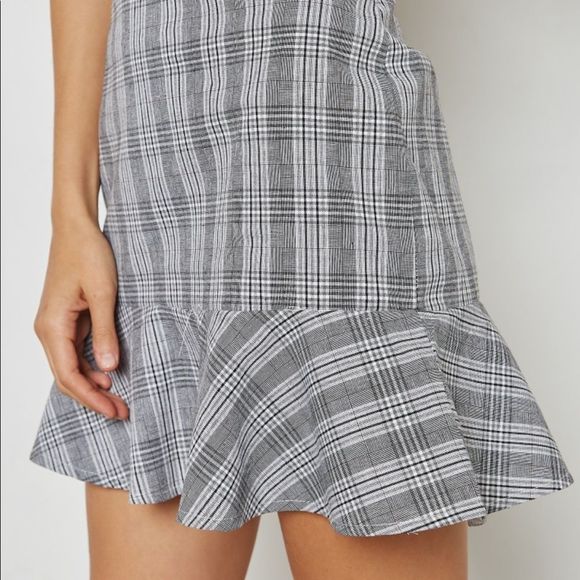 Parisian Check Drop Frill Hem Mini Skirt - Picture 5 of 8